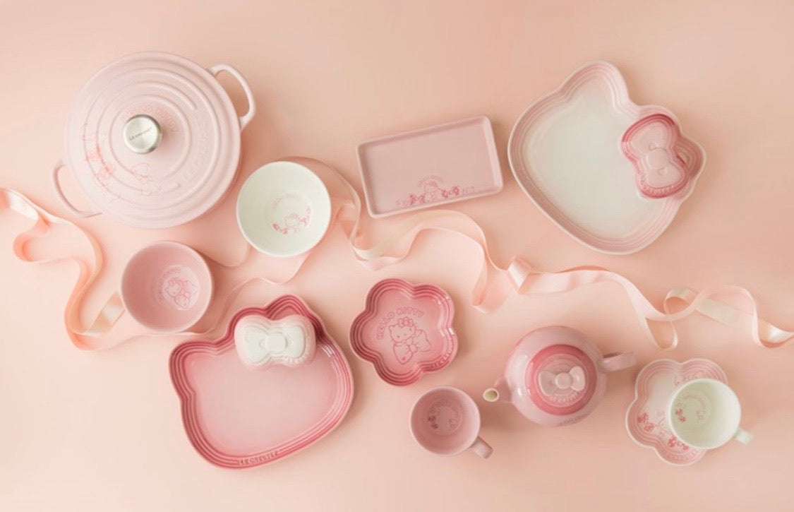 レア　LE CREUSET　ハローキティ　HELLOKITTY　リボンラムカン レア LE CREUSET ハローキティ HELLOKITTY リボンラムカン