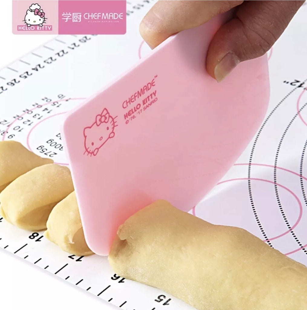 CHEFMADE Pink Dough Cutter Scraper – Accessory Lane